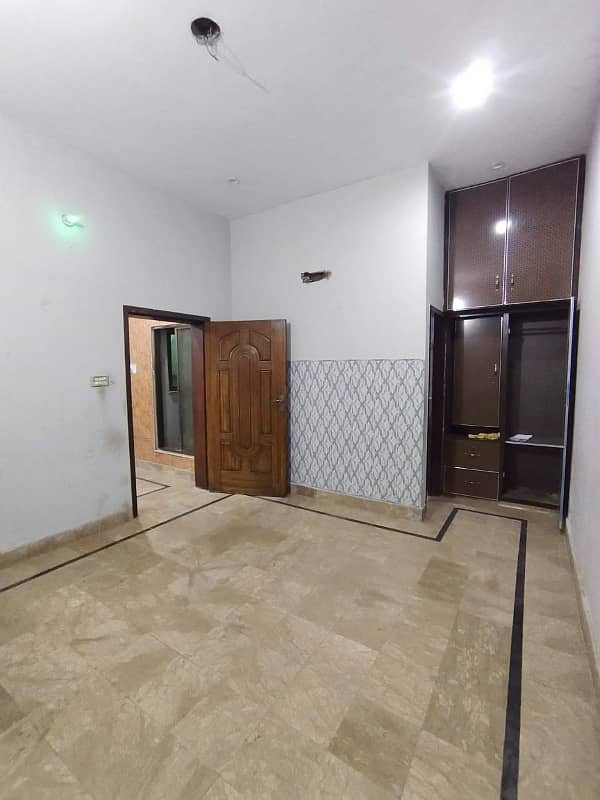 Alnoor Garden Society Boundary Wall Madina Town Canal Road Faisalabad VIP Location 3 Marla Double Story House For Rent 13