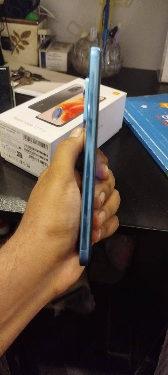 redmi note 12 pro 8ram aur 256 GB rom ,03143257622 2