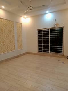 13 marla seperate gate upper portion for rent in psic society near lums dha lhr