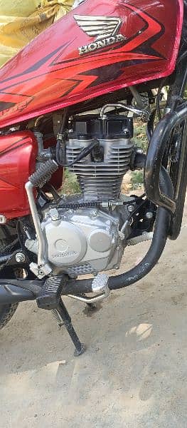 AOA. Honda 125 2020 model condition bilkul new numbar nahi laga 5