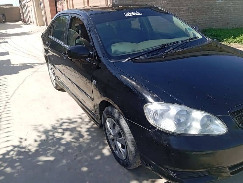 Toyota Corolla 2.0 D saloon 2004 8