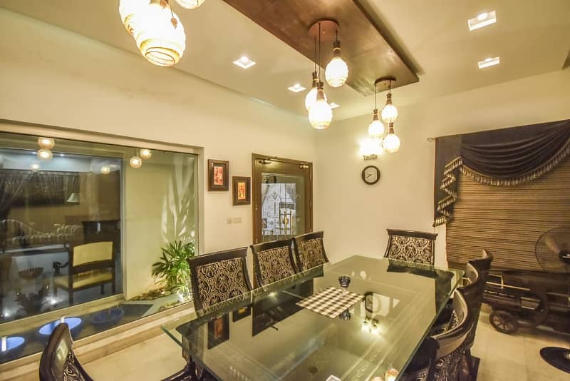 DHA Phase 6 Ground Floor Kanal Furnished For Short Time Or Long Time Near Defence Club 19