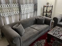 7 Seater Sofa Set in Excellent Condition