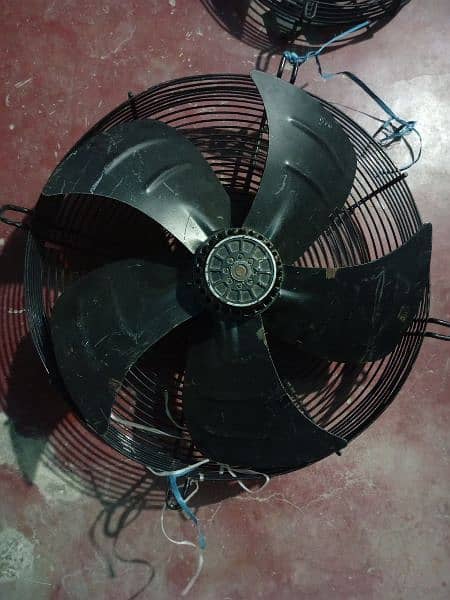 18 inch exhaust fan single phase . . 2