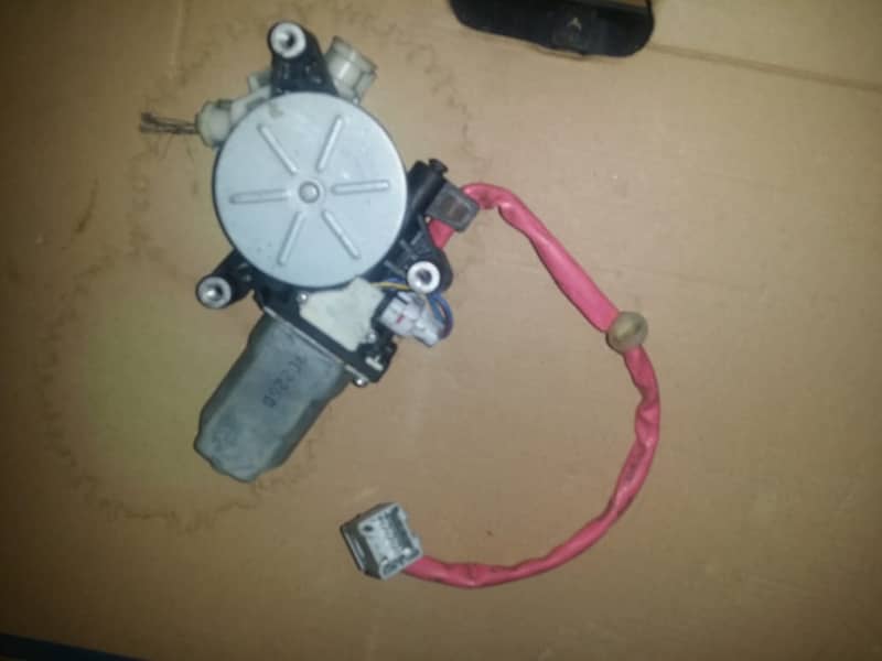 Honda City 2004-2006 power window lifter motor 1