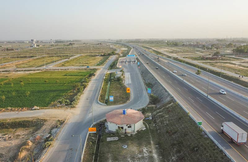 Prime Location 1 Kanal Plot For Sale in 9 Prism DHA Lahore 2