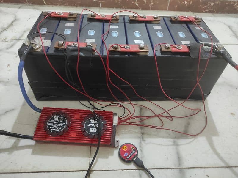 lithium ion Lifepo4 battery 24 volt 100amp 1