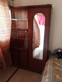 6ft height or breath 4 ft  1 mirror with storage