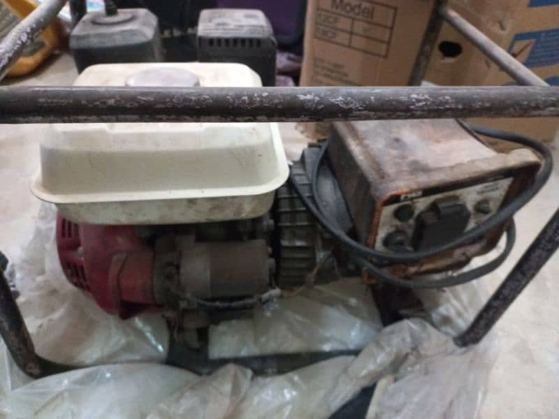 HONDA 1.6 KVA GENERATOR/PETROL GENERATOR 5