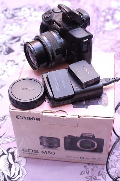 canon M50 with 15/45mm stm lens 1