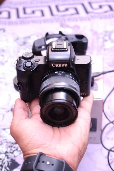 canon M50 with 15/45mm stm lens 5