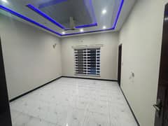 10 Marla Beautiful Upper Portion Available In Awais Qarni Block Bahria Town Lahore