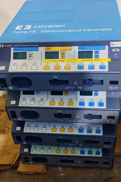 Anesthesia Mechine Ventilator Ot Lights Ecg Defibrillator 13