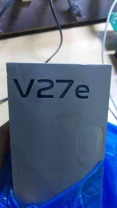 vivo v27e with warranty