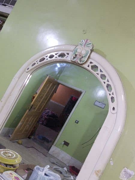 dressing table and cupboard in deco paint 0