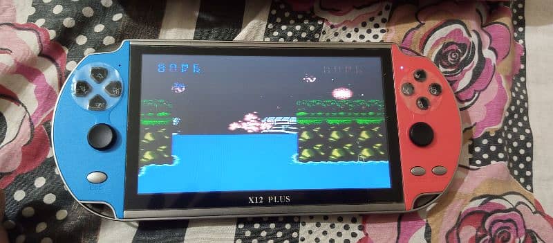 7" Screen Retro Game. 4