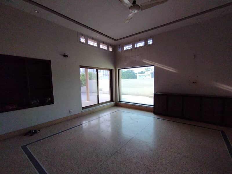 4 Kanal House For Rent | Gulberg Lahore 15