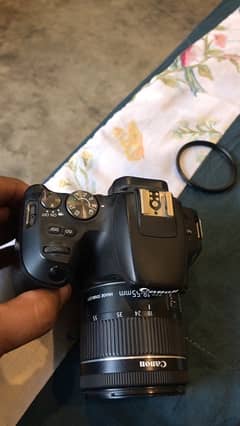 Canon 200D with 50mm stm 18-135mm 18-55 75-300mm