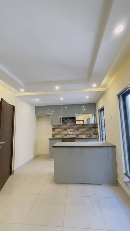BRAND NEW APARTMENT FOR SALE AT VERY HOT LOCATION 14