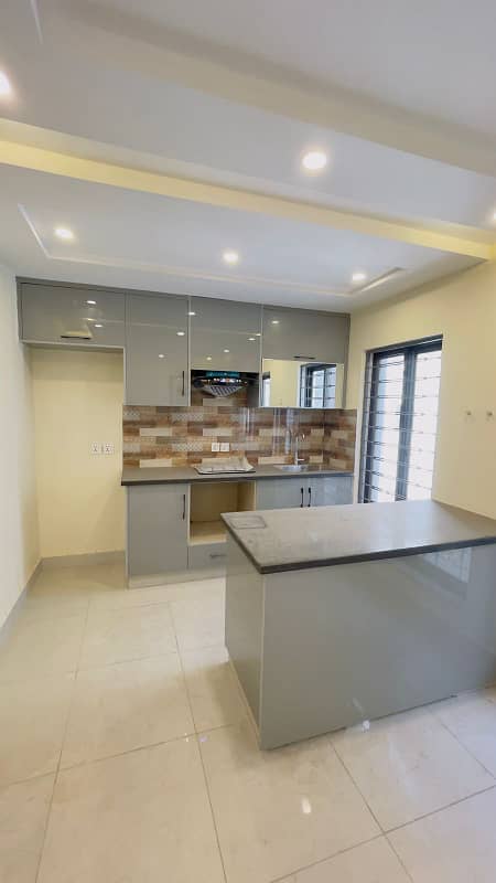 BRAND NEW APARTMENT FOR SALE AT VERY HOT LOCATION 17