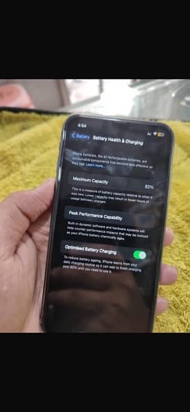 iphone 11 (64)gb dual physical pta approved 4