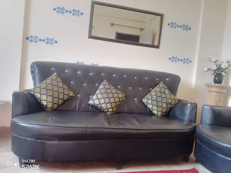 5 seater sofa set black color 2