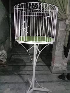 show cage available