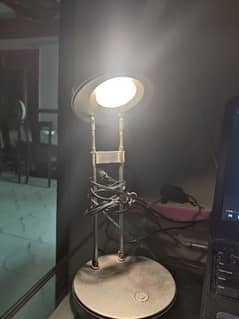 Lamp. 0
