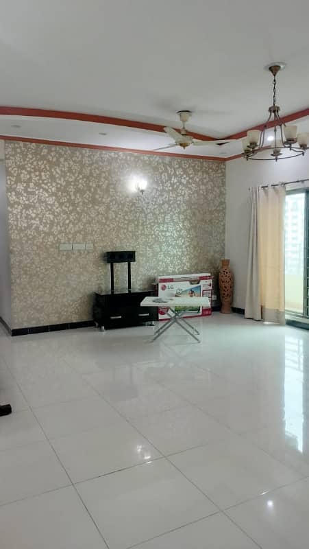 10 Marla 3 Bedroom Apartment for Sale in Askari -11 Lahore. 14