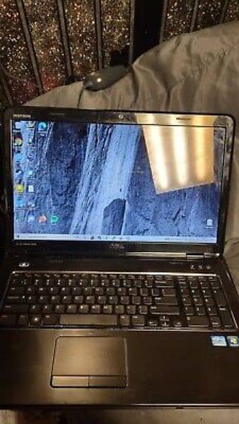 Dell Inspiron N7101 2