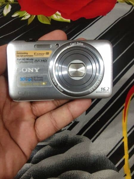 10x10 condition camera Sony Cybershot 2