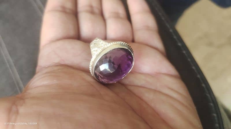 Purple zircon Sri Lanka 2