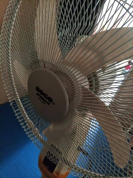 rechargeable sogo fans 9