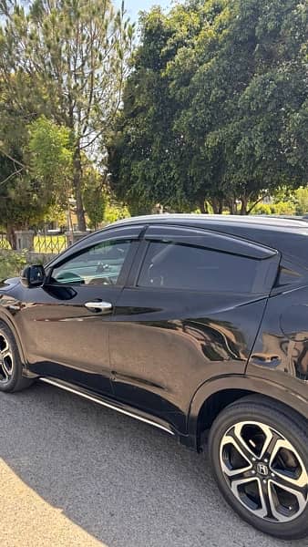 Honda Vezel 2016 4