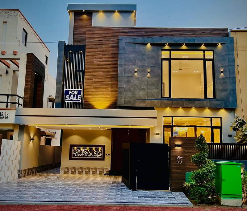 10 Marla House For Sale In Tulip Block Bahria Town Lahore 0