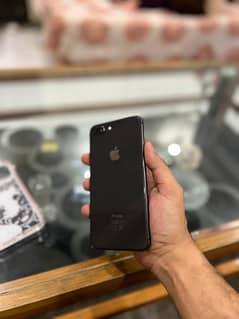 Iphone 8 Plus (PTA APPROVED)