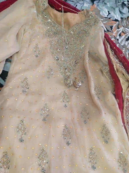 wedding lehnga for sale because I have a required of money 5