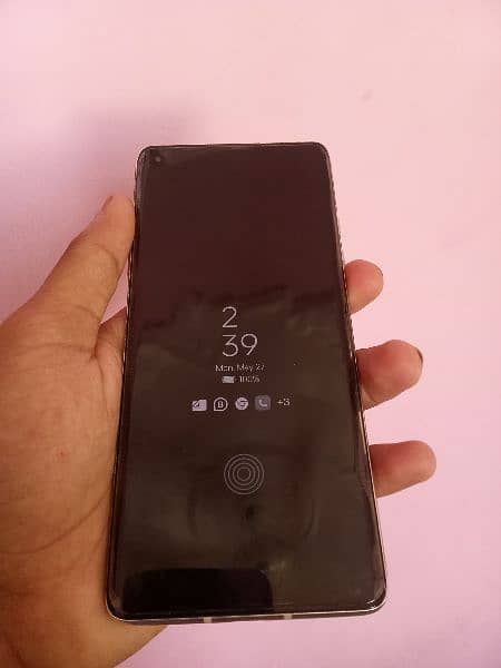 OnePlus 8 5 g / 8+6 ram 128 storage single sim 8
