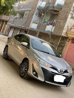 Toyota yaris Ativ 1.3