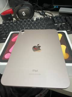 iPad mini 6 (6th Generation) 64GB look like brand new 0