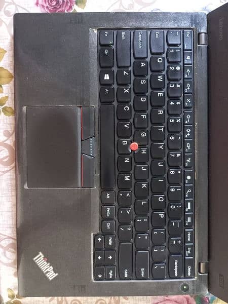 lenovo thinkpad X260 core i5 6th generation 8GB 256GB 2