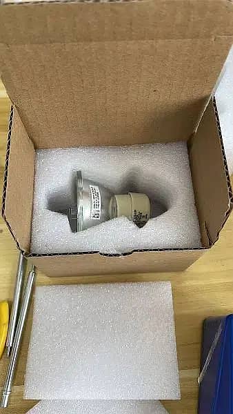 Projector Bulb / Lamp / Lens 11