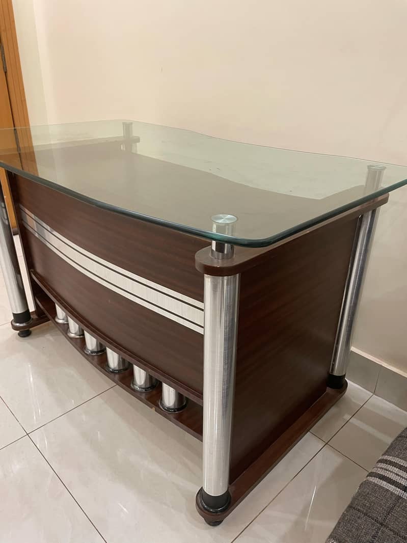 office table/ wooden table/computer table/working table for sale 1
