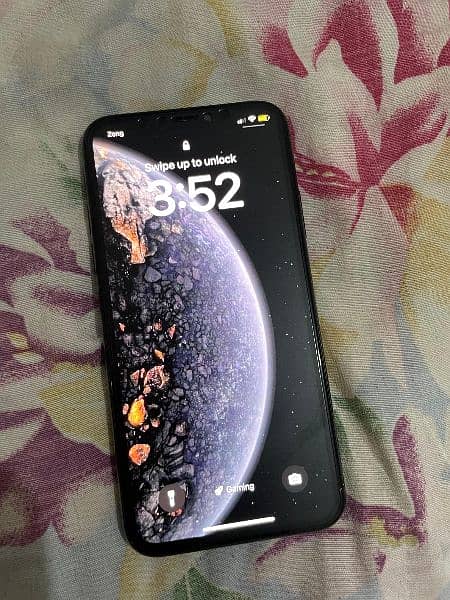 iphone xs 256gb official pta aproved 6