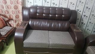 Sofa Set In Good Condition