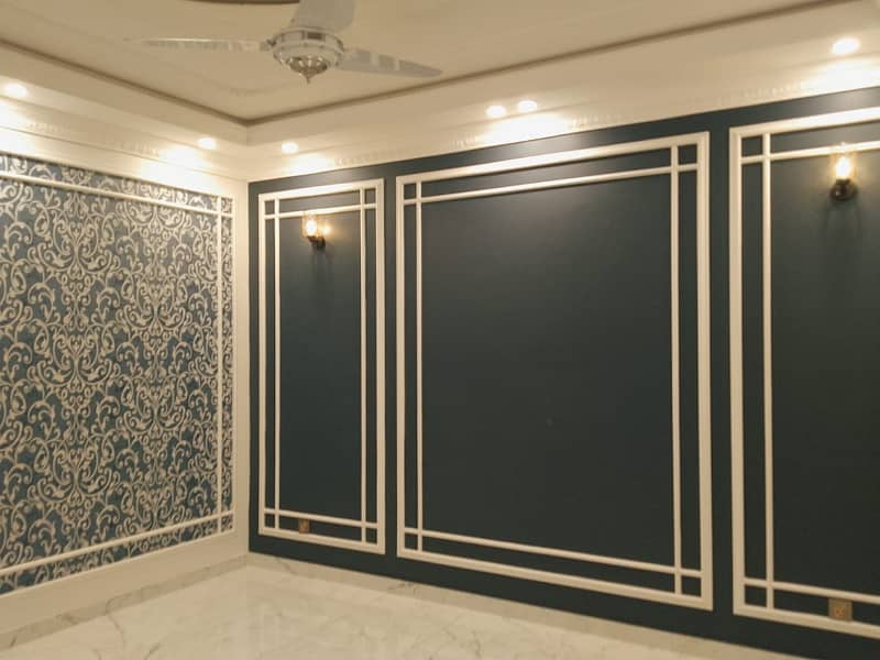 10 Marla Brand New Luxury Upper Portion Is Available For Rent In Awais Qarni BLOCK Bahria Town Lahore 5