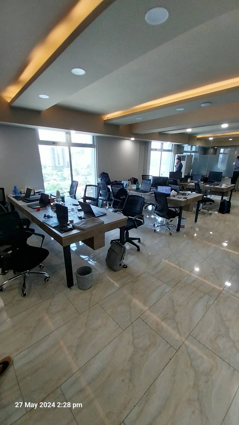 1500 Sq Ft Office Space Available on Rent for 24/7, Main Shahrah-e-Faisal 5