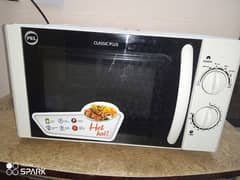 PELL microwave oven