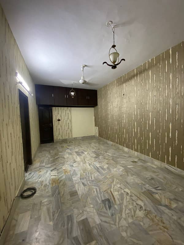 RENOVATED HOUSE GROUND + 2 AVAILABLE FOR SALE IN GULSHAN-E-IQBAL BLOCK 4 NEAR DHORAJI. 0