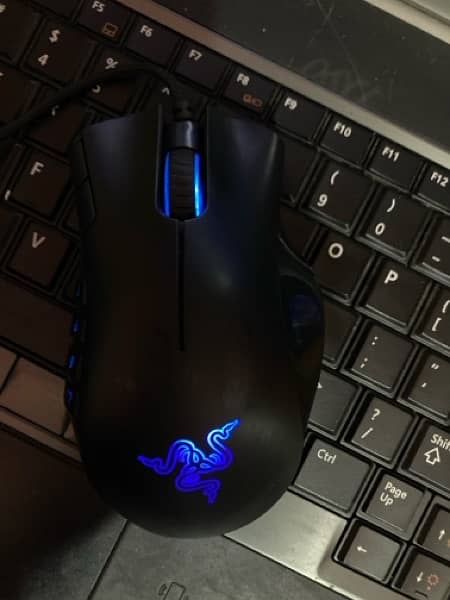 razar Logitech Corsair onn mouse available RGB 0